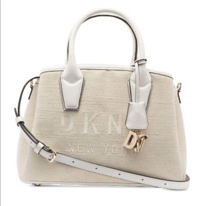 DKNY  Hutton Satchel Handbag Retail $ 178